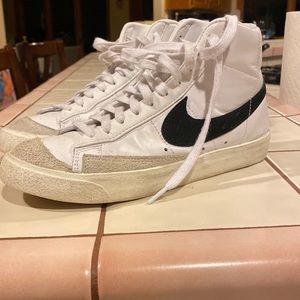 Nike High Top Blazers, women’s size 6
